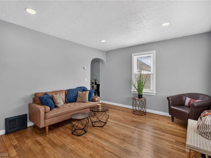 1308 Manor Avenue SW, Canton, OH 44710 Photo 5