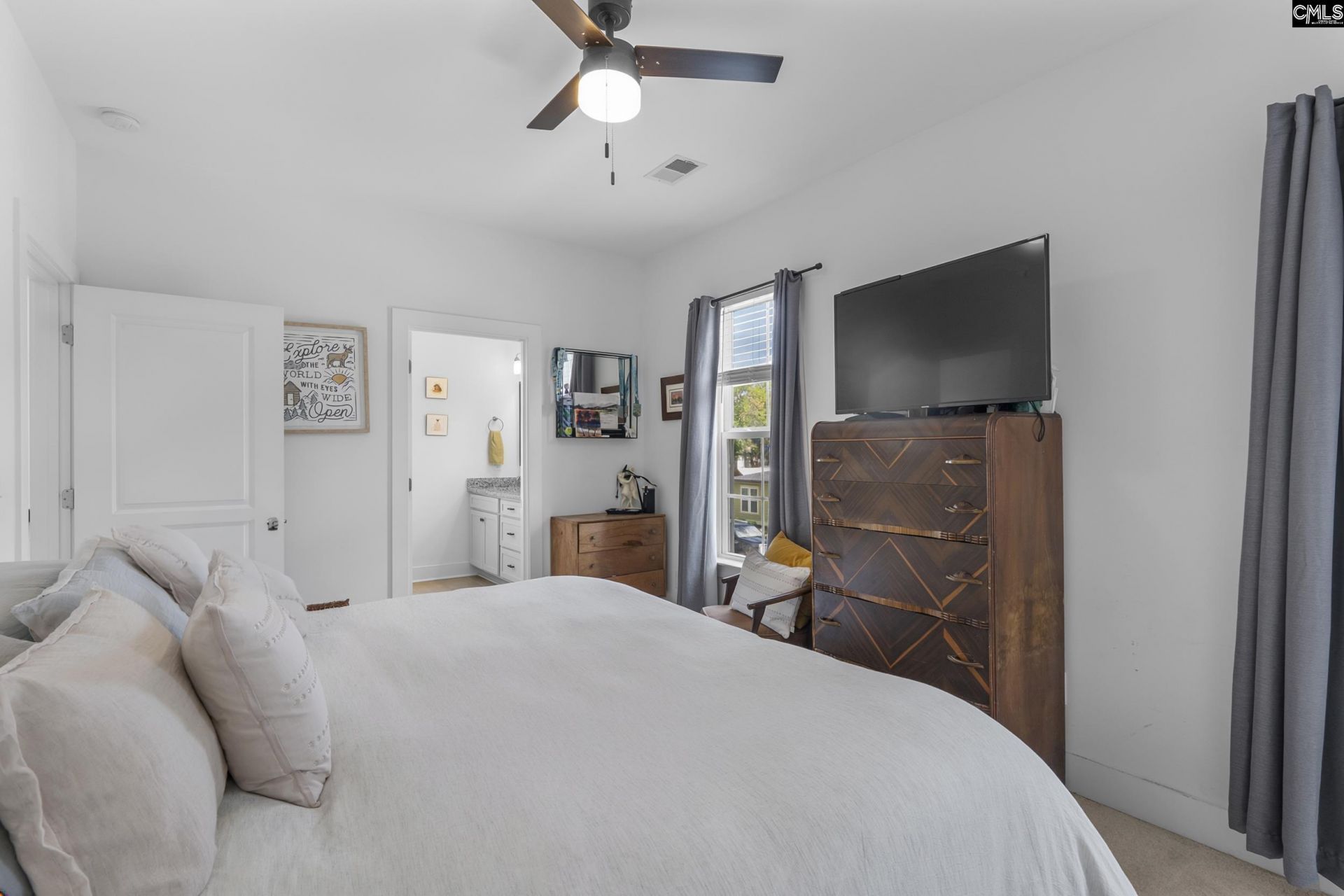 302 Saint Anns Alley  Photo 15