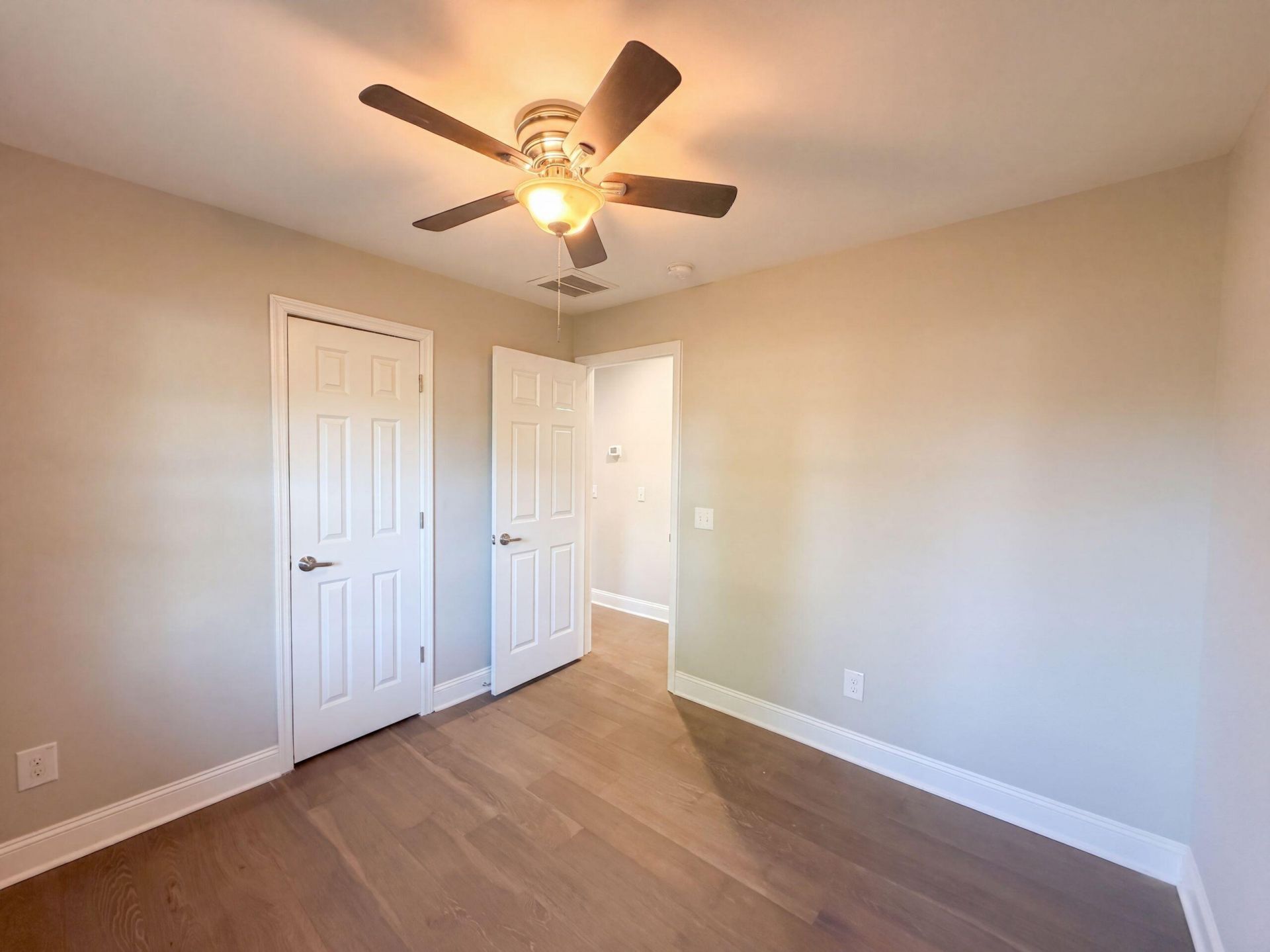 2697 Louise Drive Photo 15