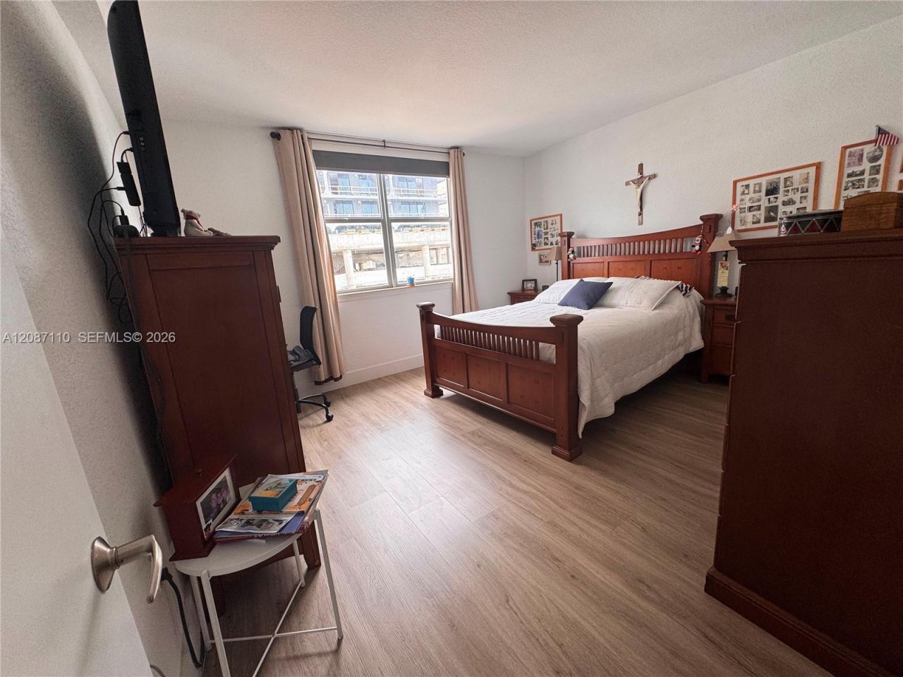 401 69th St, Unit 407, Miami Beach, FL 33141 Photo