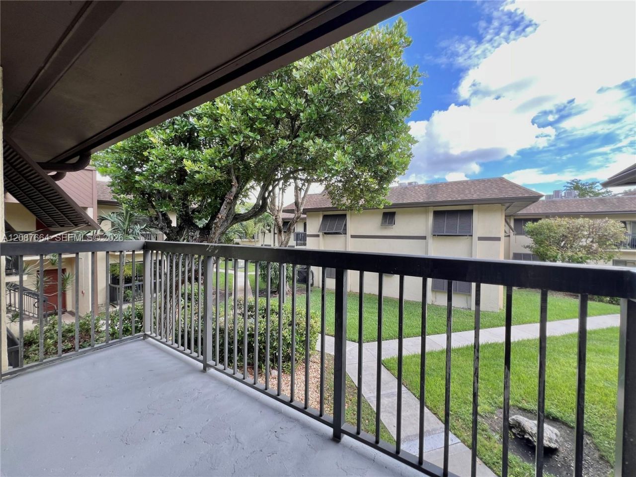 7905 SW 86th St, Unit 623, Miami, FL 33143 Photo