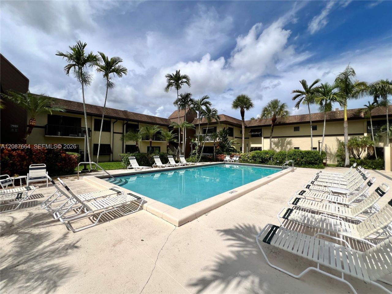 7905 SW 86th St, Unit 623, Miami, FL 33143 Photo