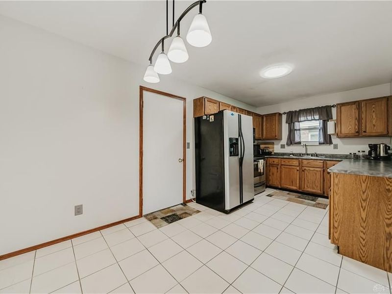 6675 Loblolly Drive, Dayton, OH 45424 Photo 23