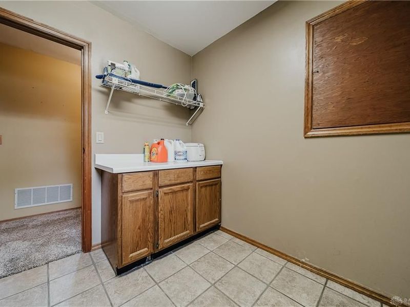 6675 Loblolly Drive, Dayton, OH 45424 Photo 49