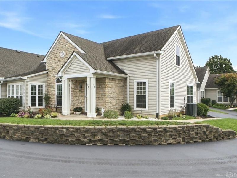 275 Broadleaf Circle, Miamisburg, OH 45342 Photo 2