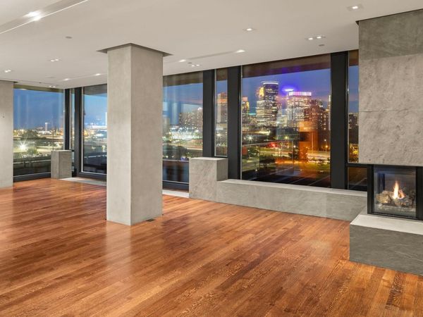 301 Kenwood Parkway, Unit 801, Minneapolis, MN 55403