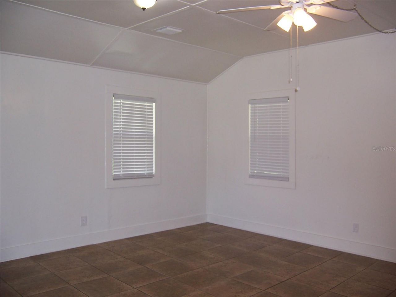 2011 Carrington Drive, Orlando, FL 32807 Photo