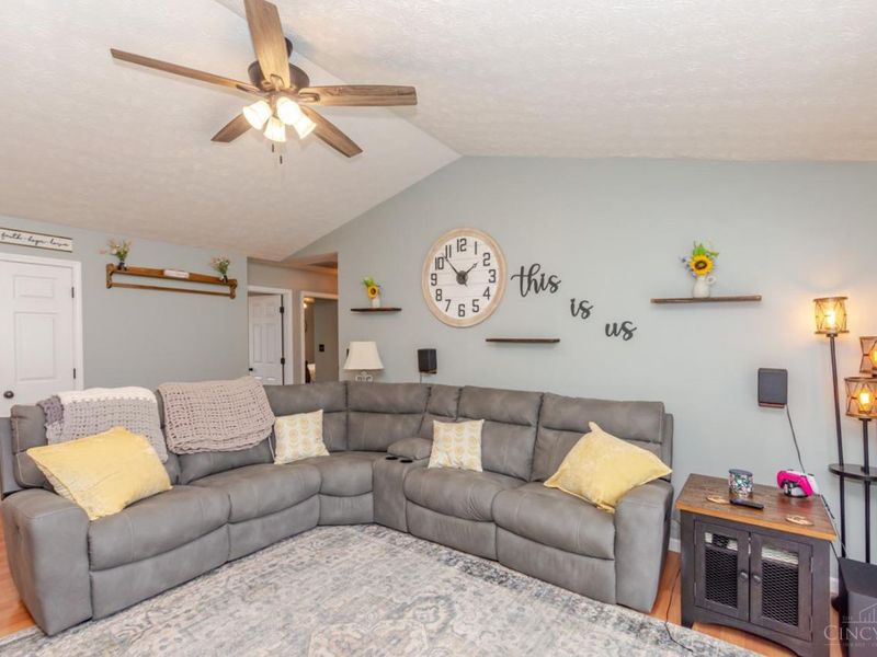 147 Fiord Drive, Lakengren, OH 45320 Photo 10