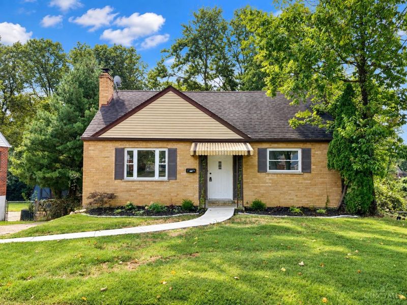 3909 Cedarwood Place, Cincinnati, OH 45213 Photo 1