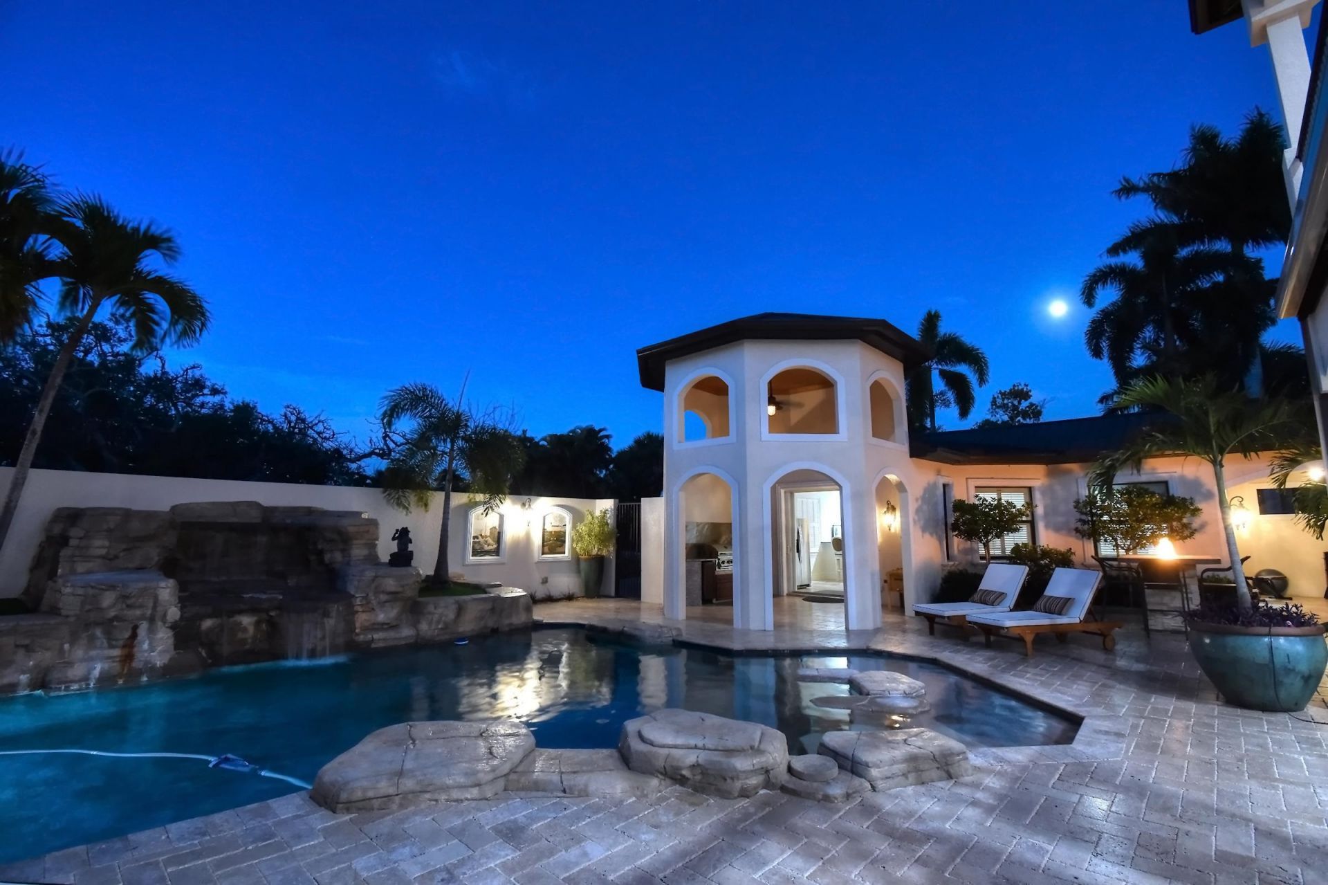 1229 Plumosa Dr, Fort Myers, FL 33901 Photo