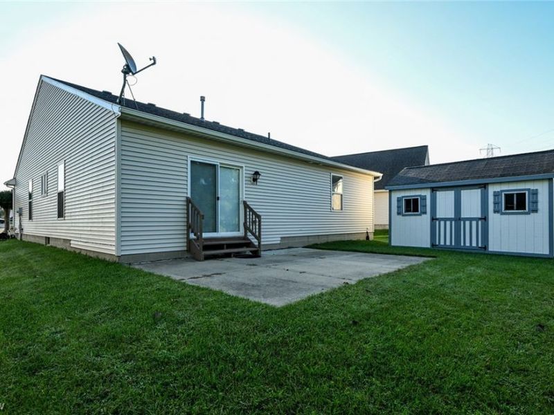 2156 Thornbury Lane, Akron, OH 44319 Photo 12