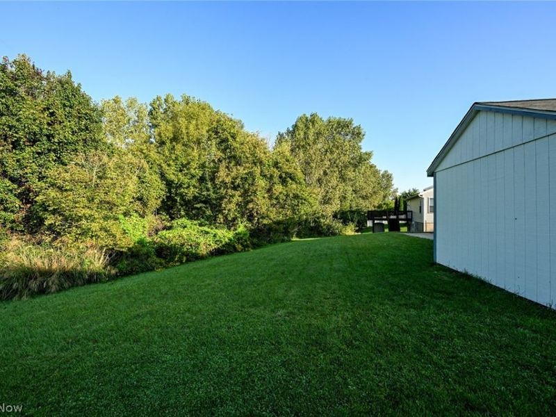 2156 Thornbury Lane, Akron, OH 44319 Photo 35