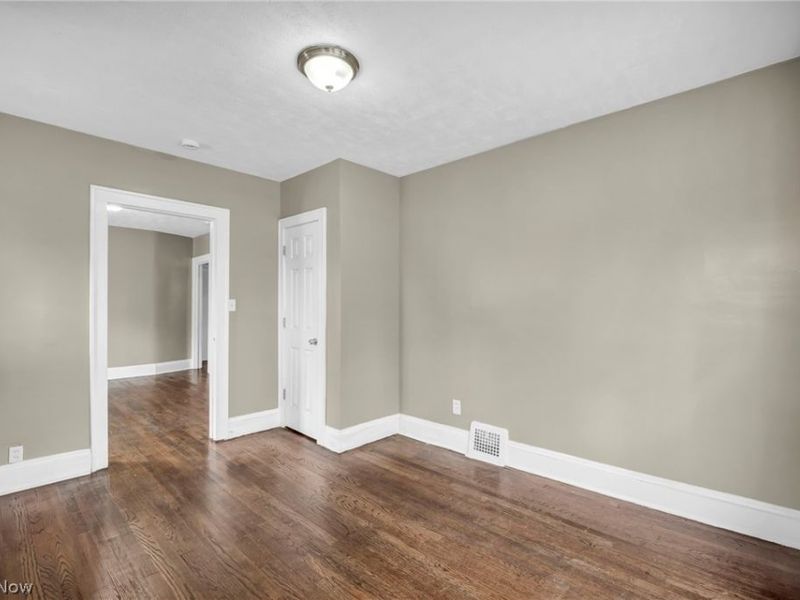 3035 W 116th Street, Cleveland, OH 44111 Photo 14