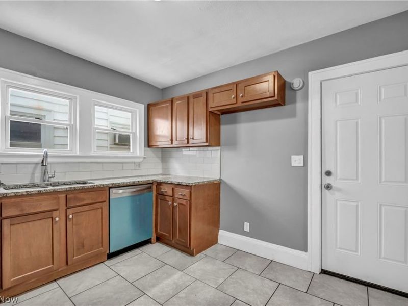 3035 W 116th Street, Cleveland, OH 44111 Photo 22