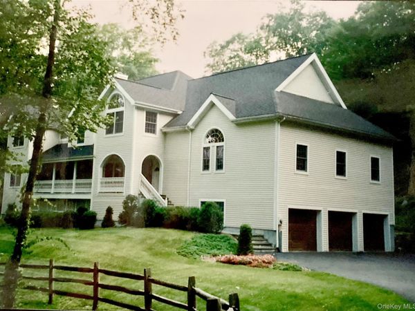 11 Smith Farm Road, Bedford, NY 10506