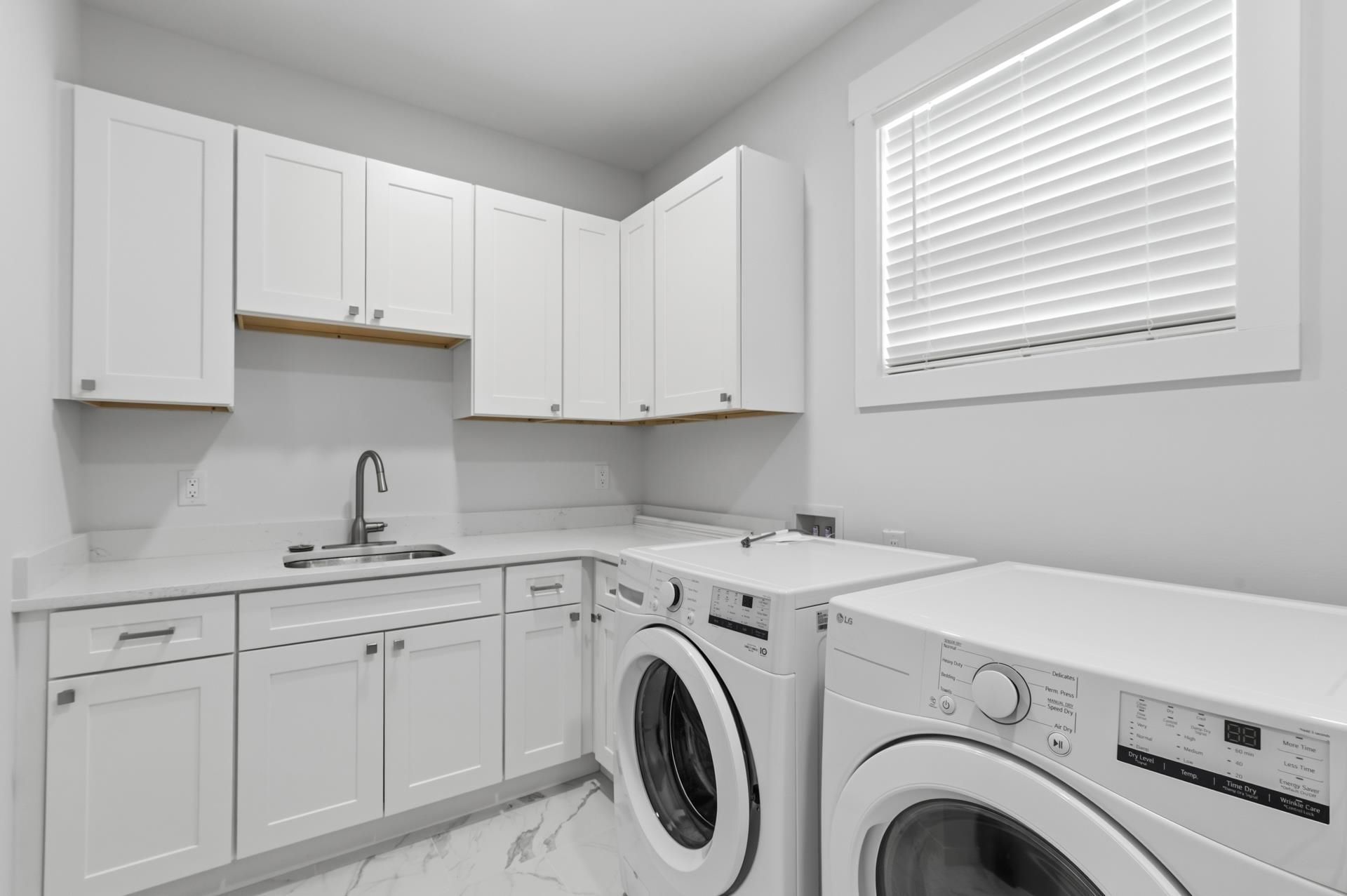 1009 Noddy Ct. Photo 46