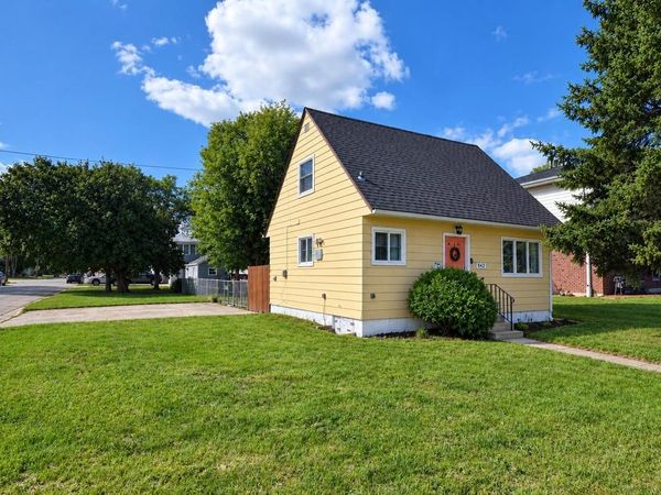 842 12TH AVENUE, Green Bay, WI 54304
