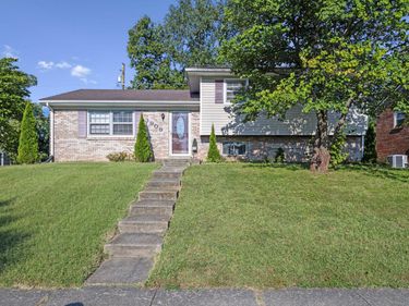 3909 Gladman Way, Lexington, KY 40514