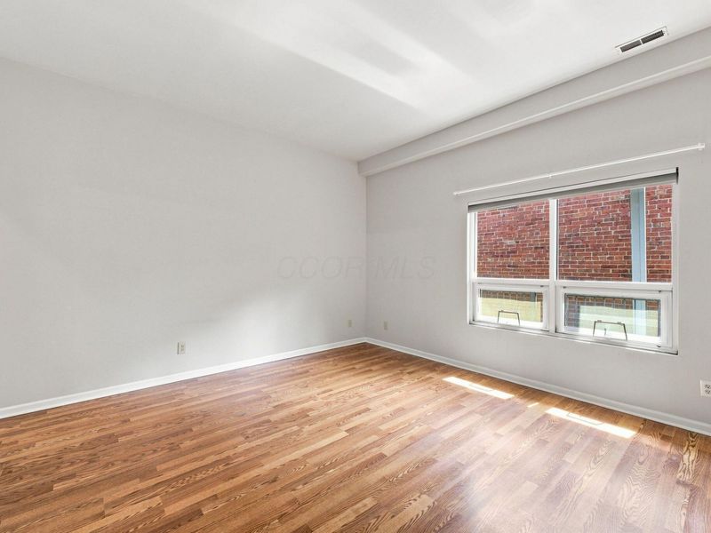 160 N Wall Street, Unit L303, Columbus, OH 43215 Photo 13