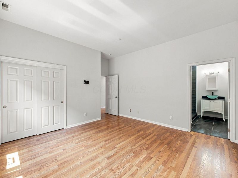 160 N Wall Street, Unit L303, Columbus, OH 43215 Photo 14
