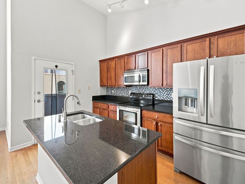 160 N Wall Street, Unit L303, Columbus, OH 43215 Photo 5