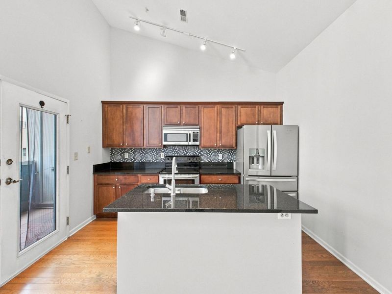 160 N Wall Street, Unit L303, Columbus, OH 43215 Photo 7