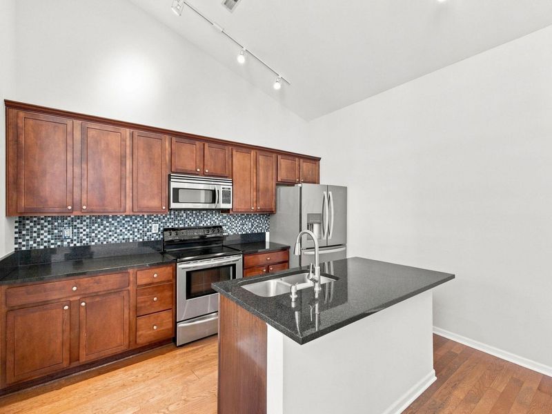 160 N Wall Street, Unit L303, Columbus, OH 43215 Photo 8