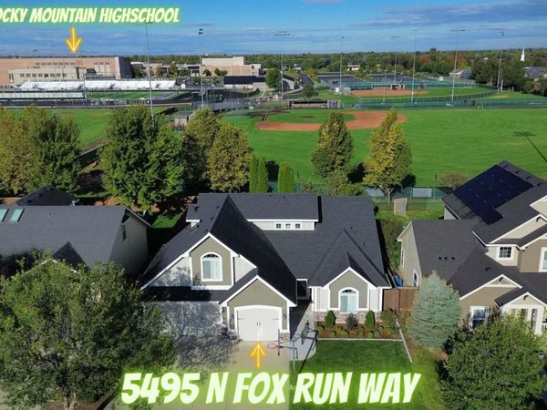 5495 N Fox Run Way, Meridian, ID 83646