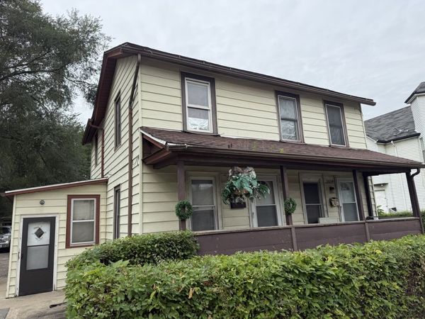 363 N Hickory Street, Joliet, IL 60435