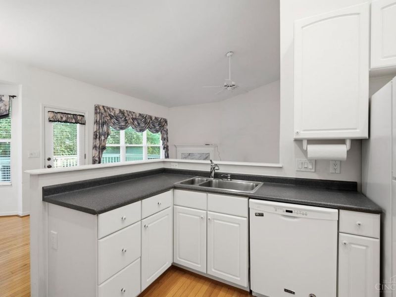 10187 Meadowknoll Drive, Symmes Township, OH 45140 Photo 25