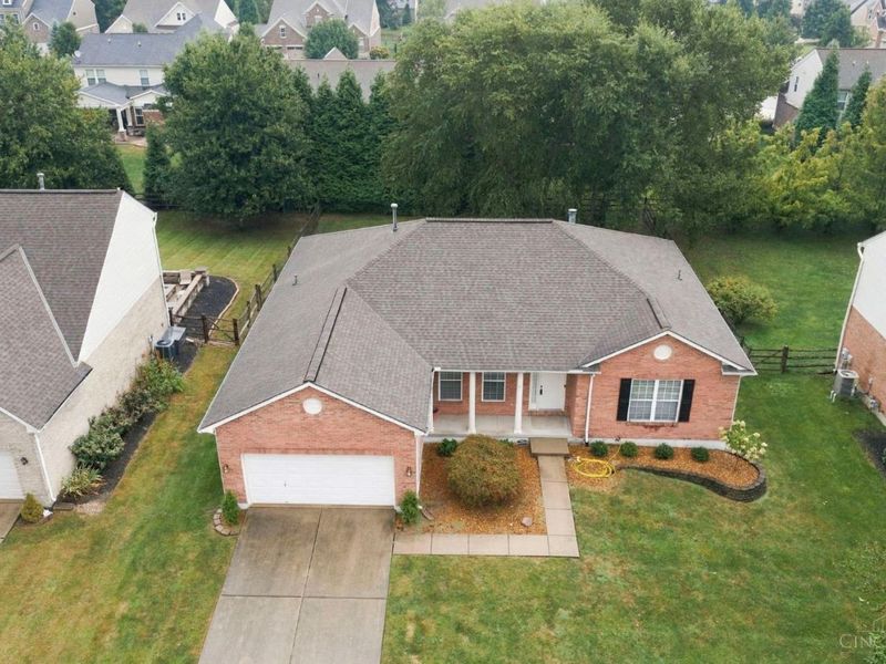 10187 Meadowknoll Drive, Symmes Township, OH 45140 Photo 3