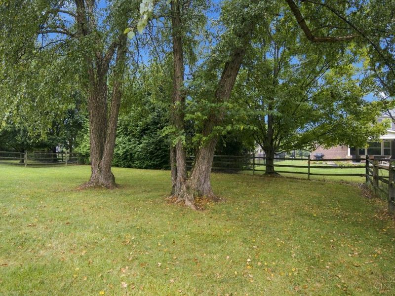 10187 Meadowknoll Drive, Symmes Township, OH 45140 Photo 55