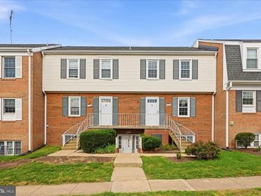 6152 STRASBURG DRIVE, CENTREVILLE, VA 20121