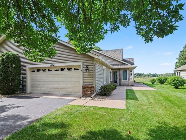 1206 Mckusick Road Lane N, Stillwater, MN 55082