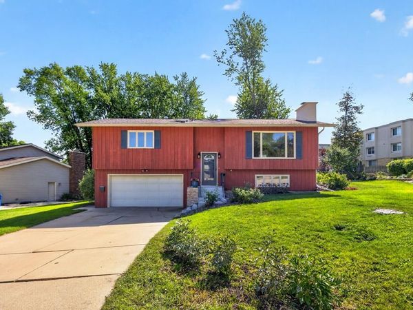 376 Norseman Court NW, Rochester, MN 55901