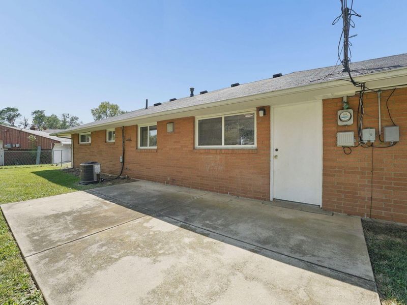 1475 Goss Place, Reynoldsburg, OH 43068 Photo 24