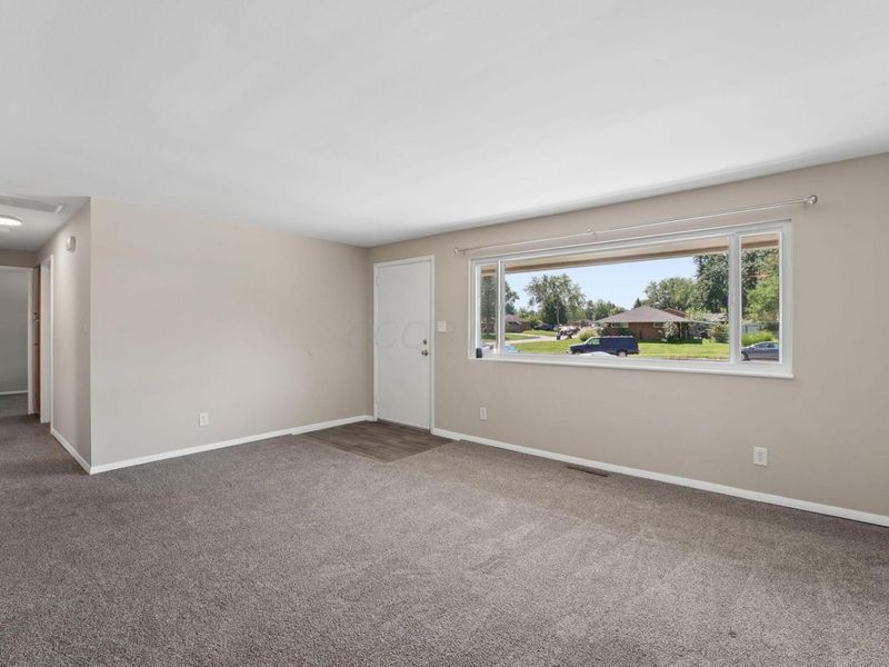 1475 Goss Place, Reynoldsburg, OH 43068 Photo 8