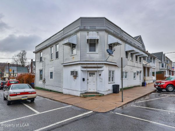 301 E Bertsch Street, Lansford Boro, PA 18232
