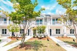 861 Maxine Ct. photo 4
