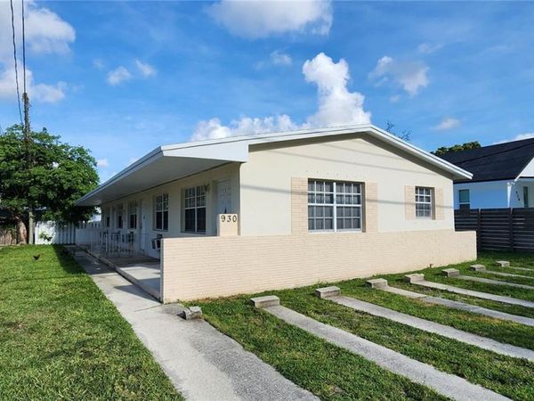 930 SW 4th Ave , Unit 3, Miami, FL 33130