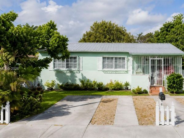 3430 SW 89th Ave, Miami, FL 33165