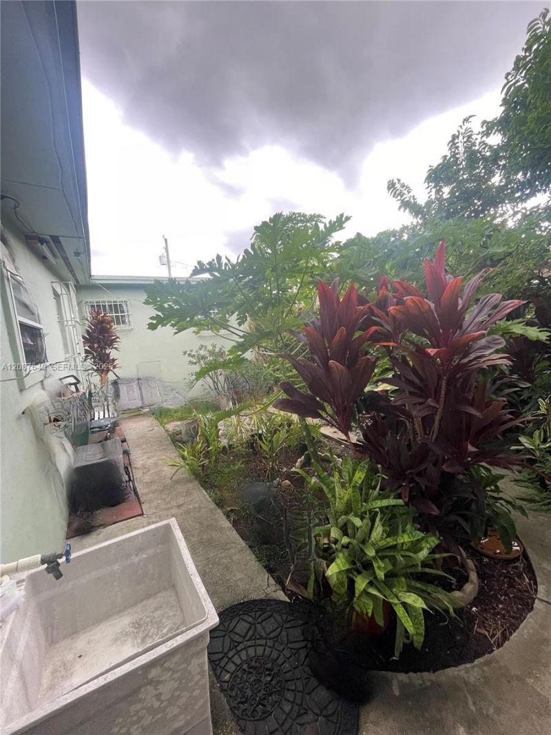 3430 SW 89th Ave, Miami, FL 33165 Photo