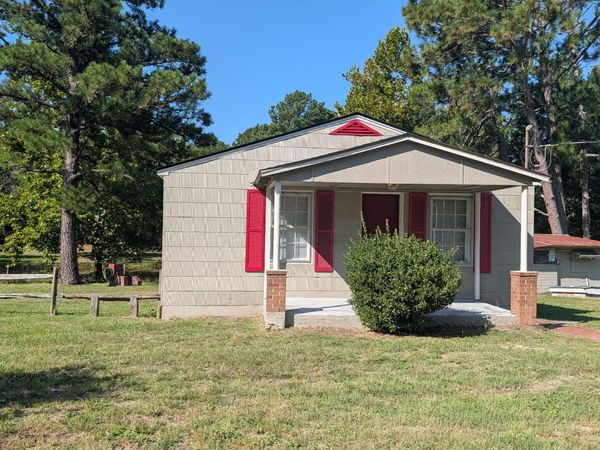 3308 King Charles Road, Fayetteville, NC 28306