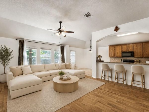 19009 Leigh LN, Pflugerville, TX 78660