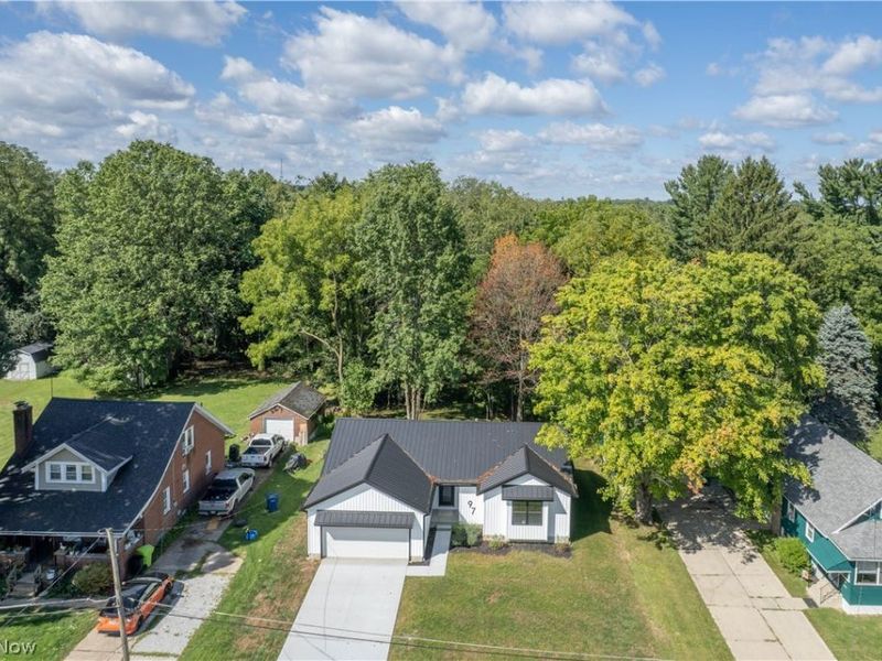97 Nottingham Street, Tallmadge, OH 44278 Photo 2