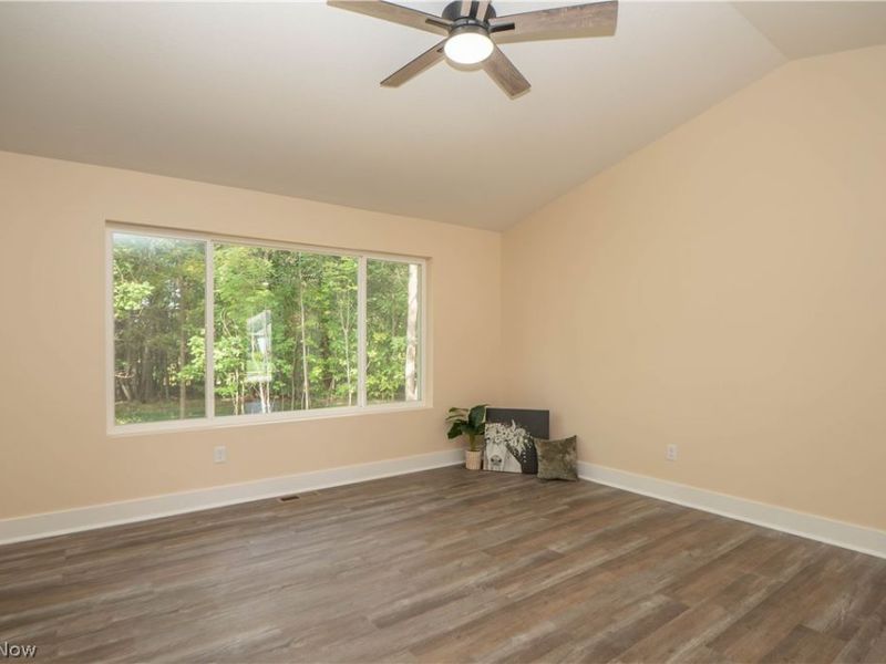 97 Nottingham Street, Tallmadge, OH 44278 Photo 8