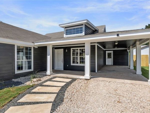 10915 S Highway 183 , Lampasas, TX 76550