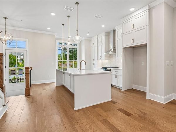 200 Midnight Oak Run , Unit 4, Alpharetta, GA 30009