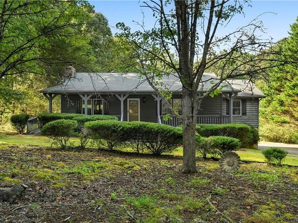 229 Holly Creek Way, Woodstock, GA 30188