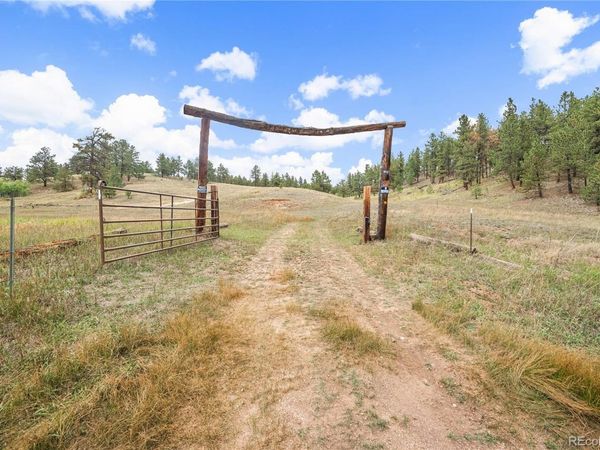 8567 Cr-3 , Divide, CO 80814